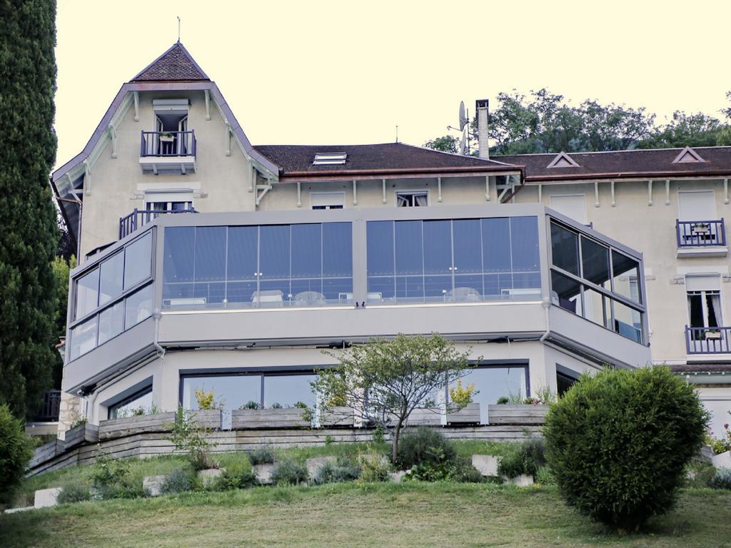 לה בורגט-דו-לה Hotel Ombremont Jean-Pierre Jacob מראה חיצוני תמונה
