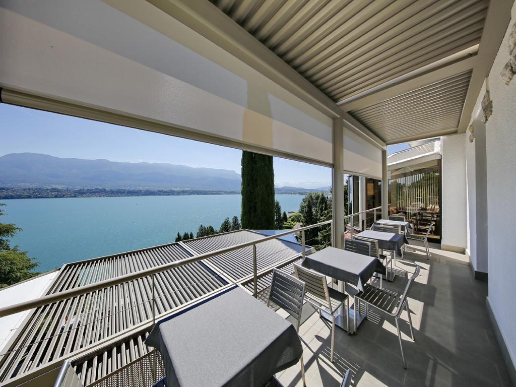 לה בורגט-דו-לה Hotel Ombremont Jean-Pierre Jacob מראה חיצוני תמונה